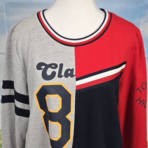 TOMMY HILFIGER | SPORTSWEAR COLORBLOCKED CREWNECK PULLOVER SWEATSHIRT - Picture 9 of 16